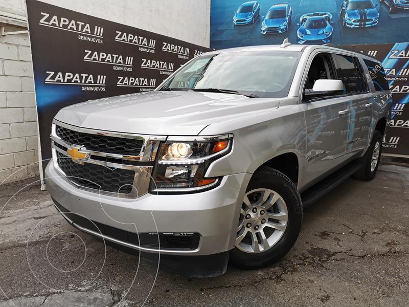 Foto Chevrolet Suburban LT usado (2018) color Plata precio $640,000
