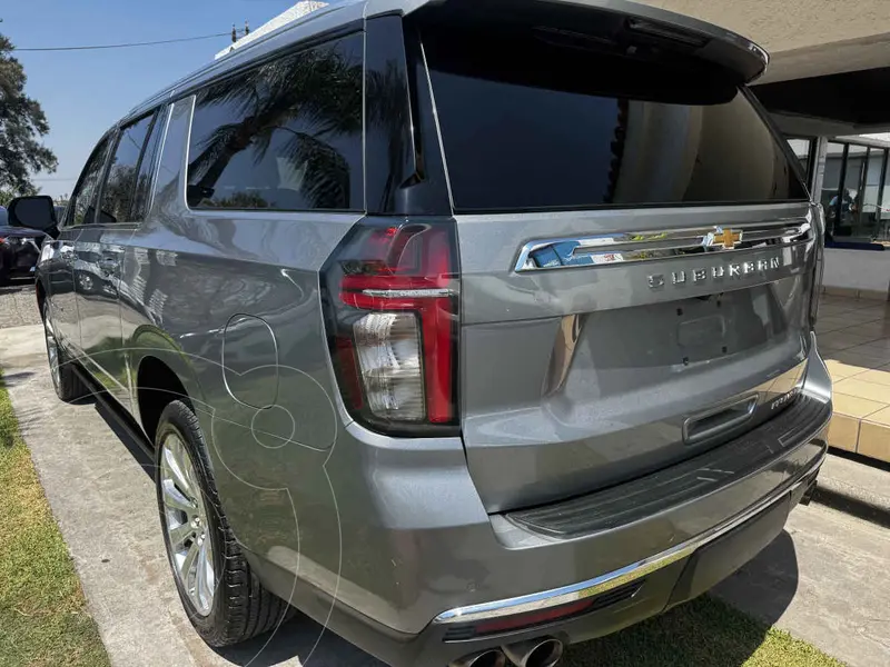 chevrolet suburban