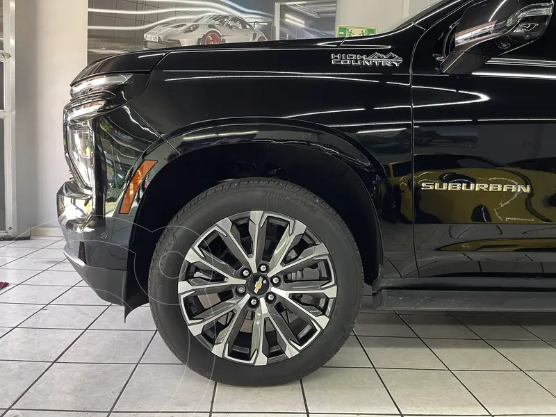 chevrolet suburban