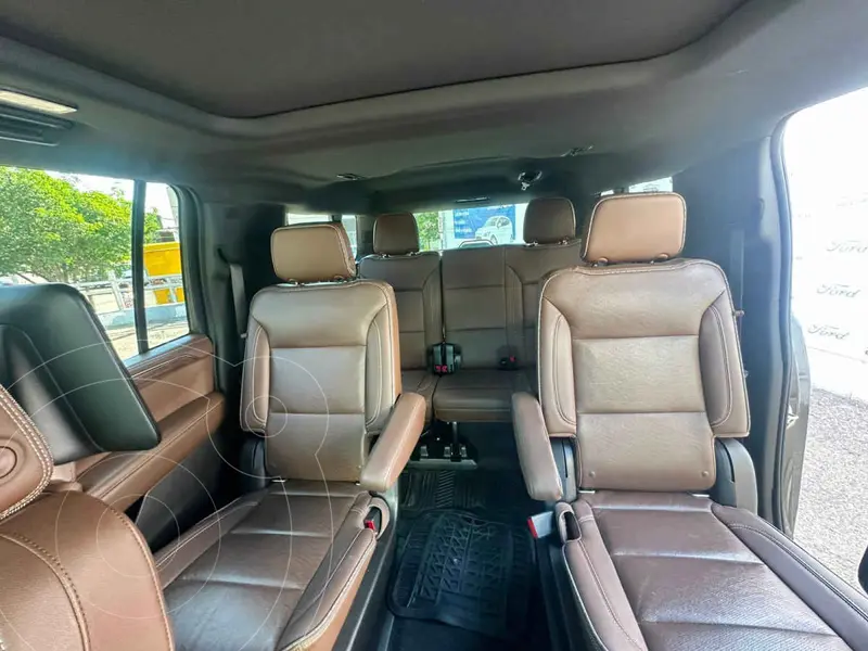 chevrolet suburban