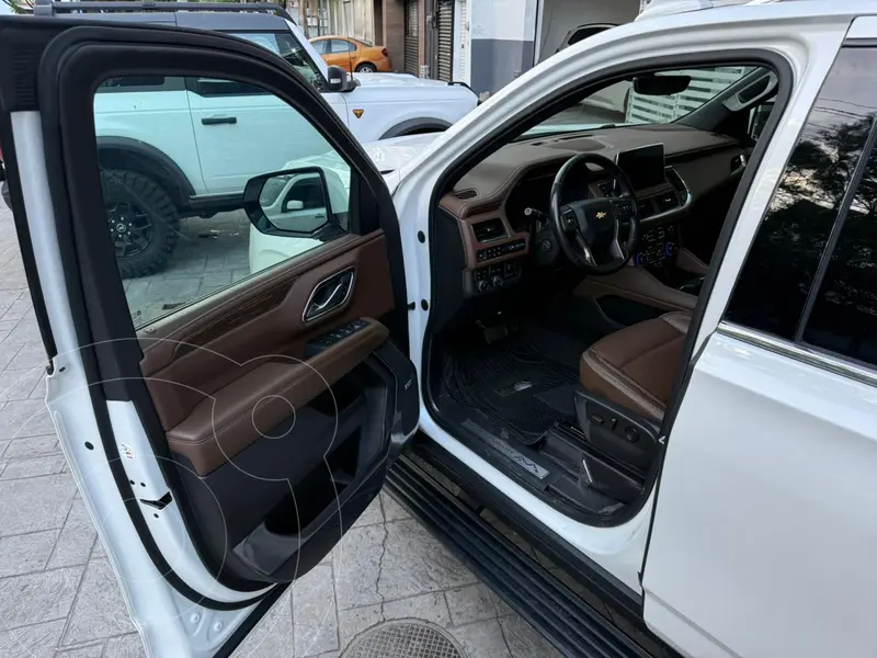 chevrolet suburban