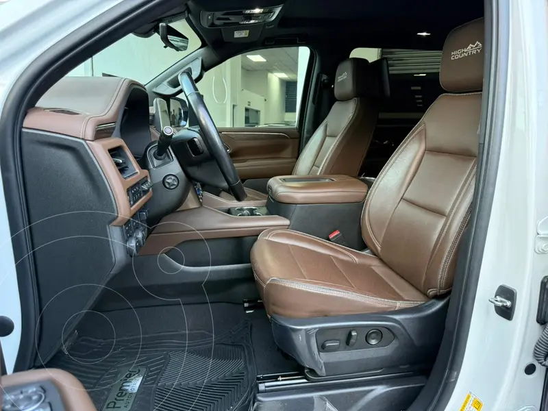 chevrolet suburban