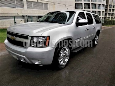 foto Chevrolet Suburban Paq C usado (2010) color Plata precio $182,000