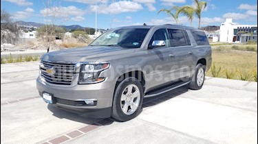 Chevrolet Suburban Premier Piel 4x4 usado (2017) color Bronce precio $800,000