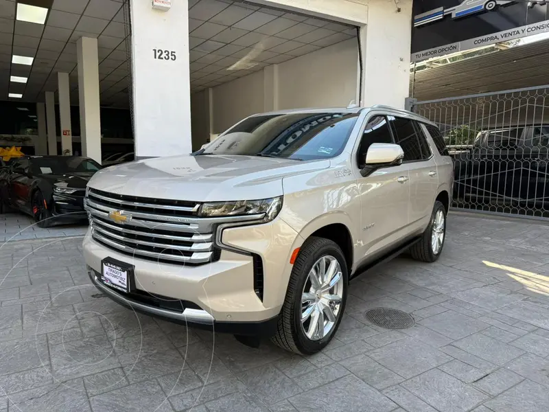 Foto Chevrolet Tahoe High Country usado (2021) color Plata precio $1,079,000
