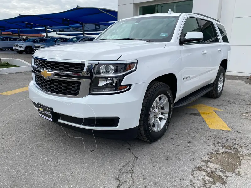 Foto Chevrolet Tahoe LS Tela usado (2019) color Blanco precio $800,000