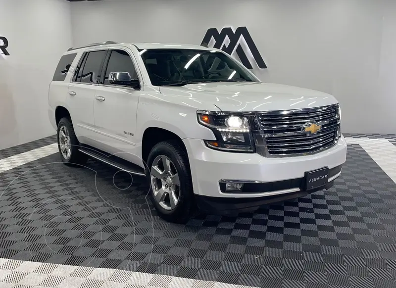 Foto Chevrolet Tahoe Premier Piel 4x4 usado (2017) color Blanco precio $497,999