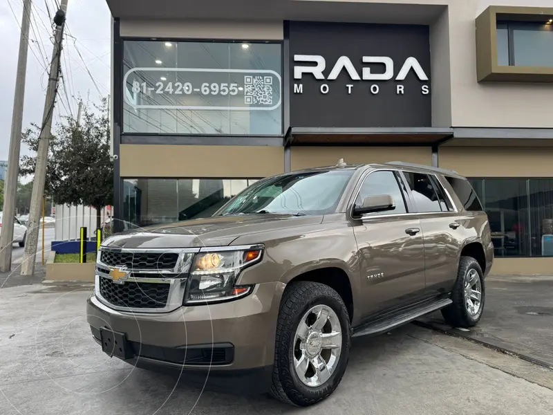 Foto Chevrolet Tahoe LT Piel Cubo usado (2016) color Dorado Oscuro precio $359,000