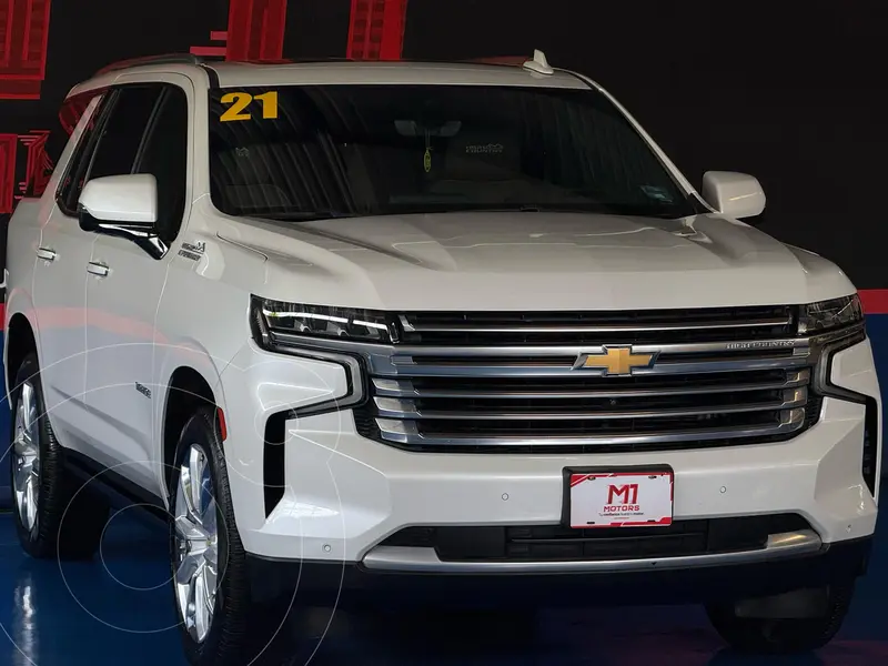 Foto Chevrolet Tahoe High Country usado (2021) color Blanco financiado en mensualidades(enganche $223,000)