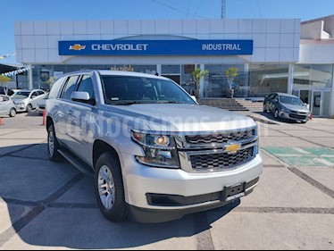 foto Chevrolet Tahoe LS Tela usado (2015) color Plata Brillante precio $449,000