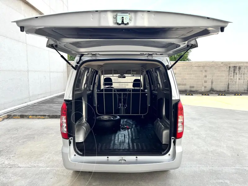 chevrolet tornado-van