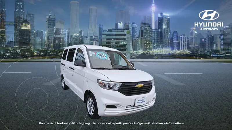 Foto Chevrolet Tornado Van LS usado (2024) color Blanco precio $262,900