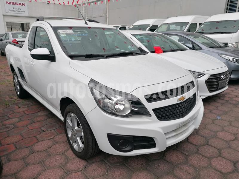 Chevrolet Tornado LT usado (2018) color Blanco precio $234,900