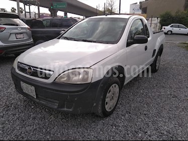 Chevrolet Tornado Paq M usado (2010) color Blanco precio $80,000