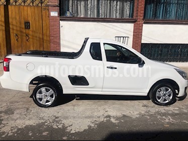 Chevrolet Tornado Paq B usado (2015) color Blanco precio $127,500