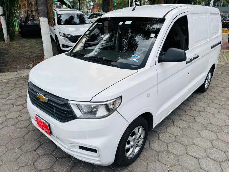 Foto Chevrolet Tornado LS usado (2023) color Blanco precio $207,000
