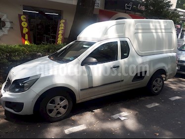 Chevrolet Tornado LS usado (2013) color Blanco Nieve precio $120,000
