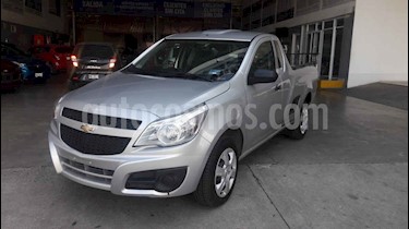 Chevrolet Tornado 2p LS L4/1.8 Man usado (2019) color Plata precio $225,000