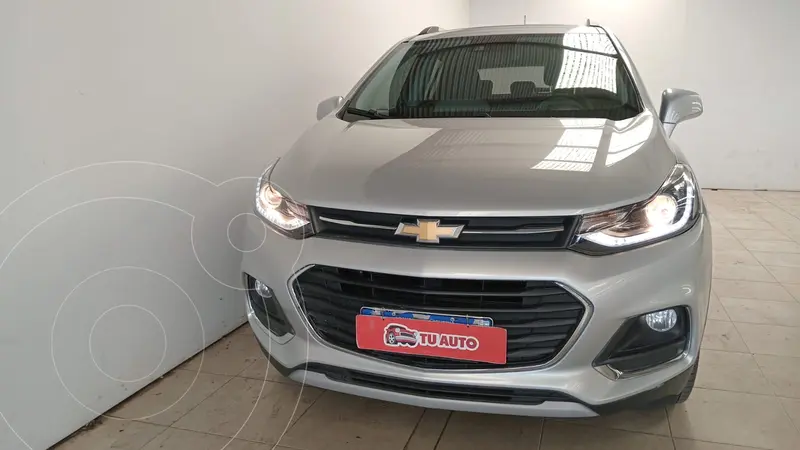 Foto Chevrolet Tracker Premier + 4x4 Aut usado (2019) color Plata Switchblade financiado en cuotas(anticipo $8.760.000 cuotas desde $273.750)