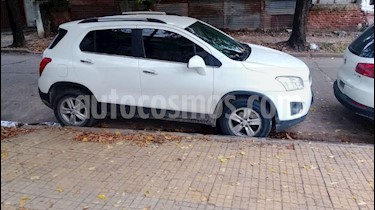 foto Chevrolet Tracker LTZ 4x2 usado (2015) color Blanco precio $595.000