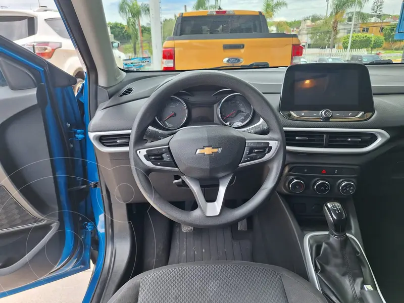 chevrolet tracker