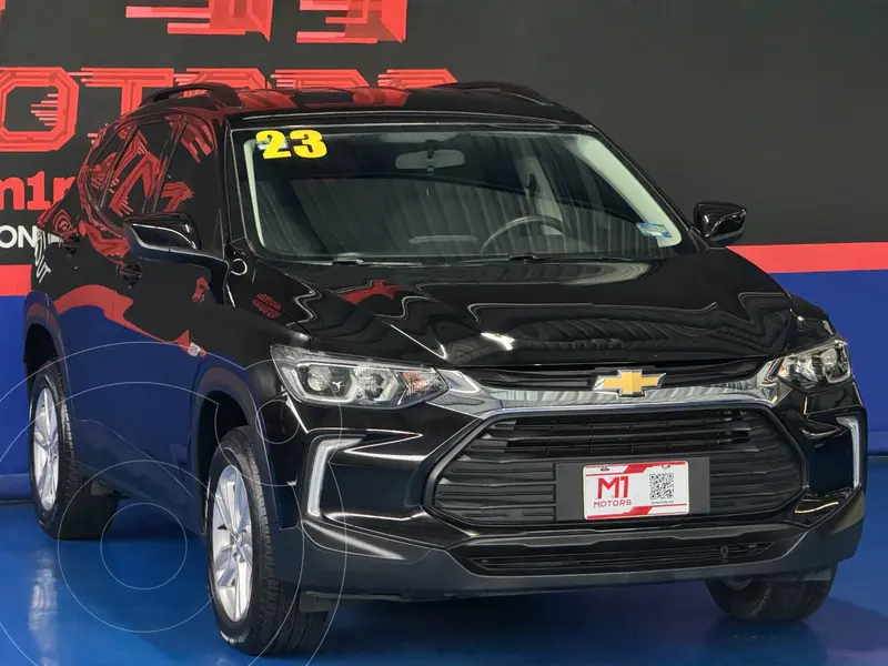 Foto Chevrolet Tracker LS Aut usado (2023) color Negro financiado en mensualidades(enganche $62,400)