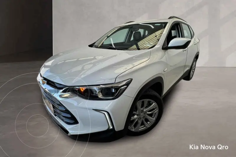 Foto Chevrolet Tracker LT Aut usado (2023) color Blanco precio $335,000