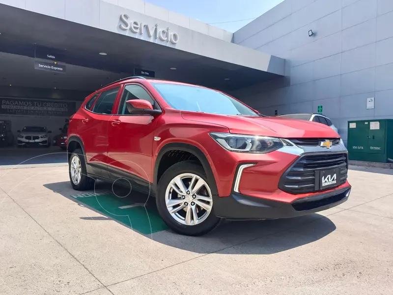 Foto Chevrolet Tracker LS Aut usado (2023) color Rojo precio $297,000