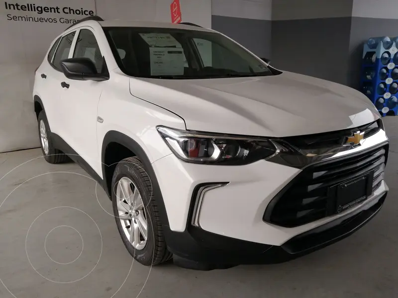 Foto Chevrolet Tracker LS Plus Aut usado (2022) color Blanco financiado en mensualidades(enganche $107,488 mensualidades desde $5,130)