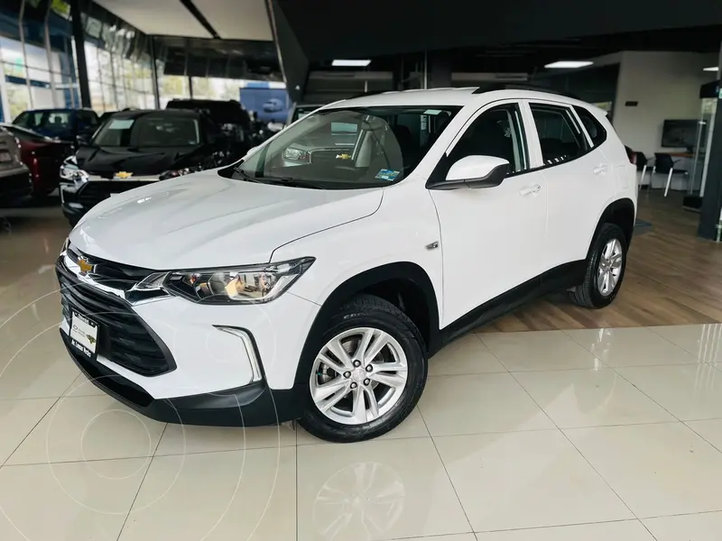 Foto Chevrolet Tracker LS usado (2023) color Blanco precio $314,900
