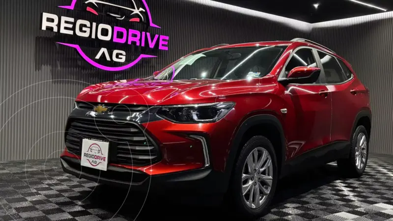Foto Chevrolet Tracker LT Aut usado (2021) color Rojo financiado en mensualidades(enganche $60,980 mensualidades desde $7,239)