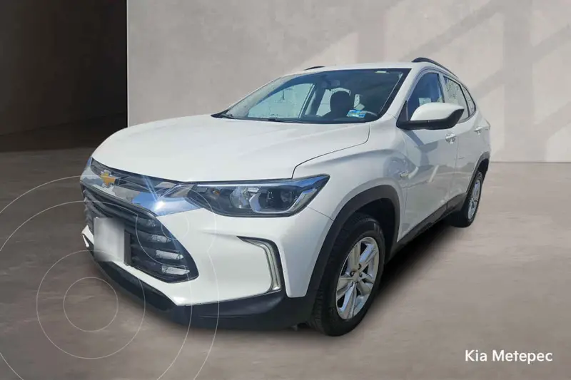 Foto Chevrolet Tracker LS Aut usado (2023) color Blanco precio $339,000