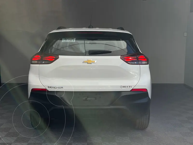 chevrolet tracker