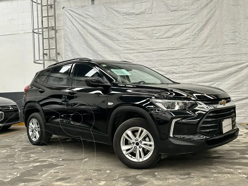 Foto Chevrolet Tracker LS usado (2023) color Negro precio $320,000