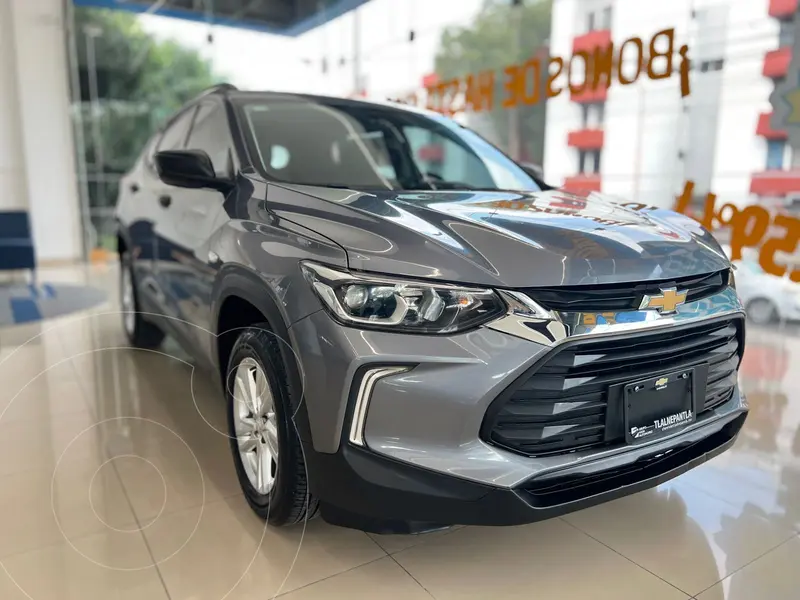 Foto Chevrolet Tracker LS Plus usado (2022) color Gris financiado en mensualidades(enganche $92,769 mensualidades desde $6,181)