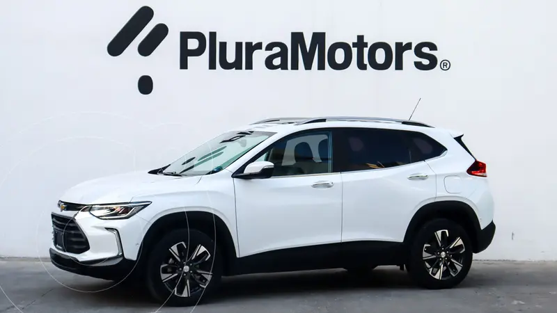 Foto Chevrolet Tracker Premier Aut usado (2023) color Blanco financiado en mensualidades(enganche $80,300 mensualidades desde $6,842)