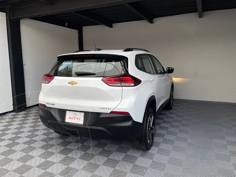 chevrolet tracker