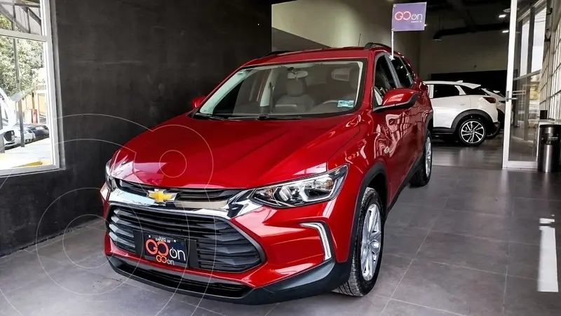 Foto Chevrolet Tracker LT Aut usado (2023) color Rojo financiado en mensualidades(enganche $94,012 mensualidades desde $7,189)