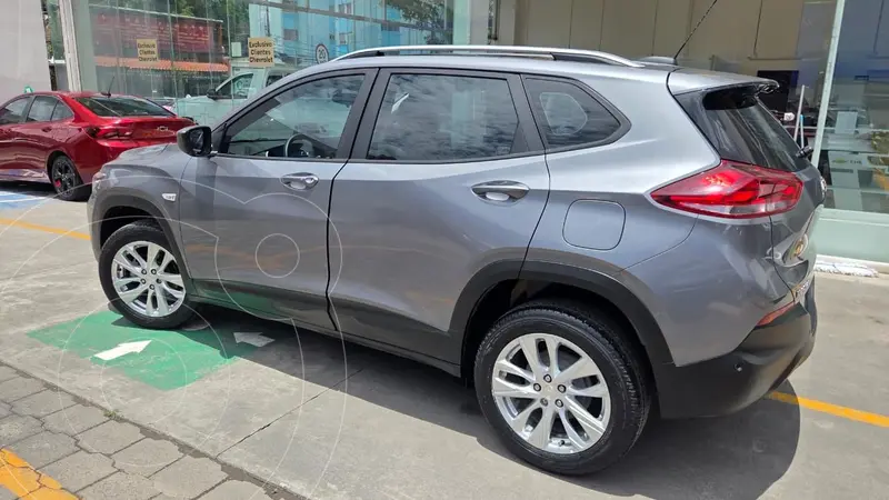 chevrolet tracker