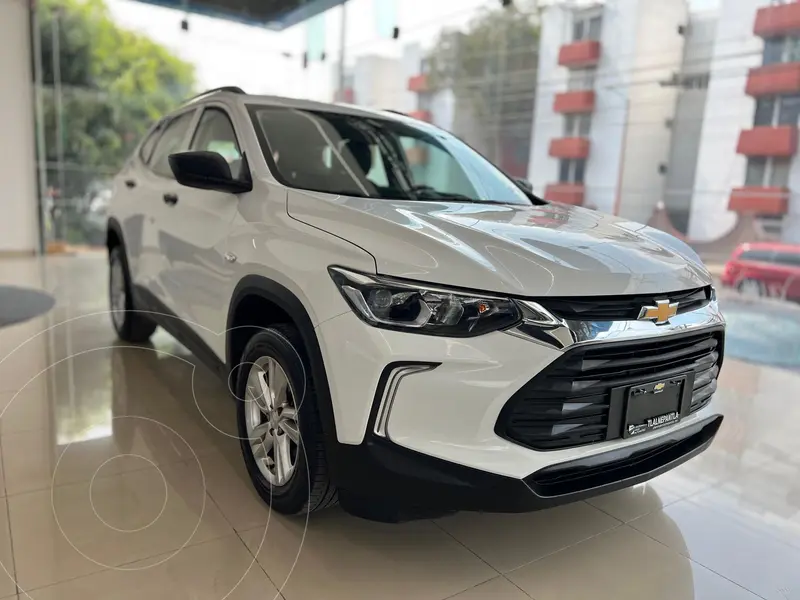 Foto Chevrolet Tracker LS Plus usado (2022) color Blanco precio $289,000