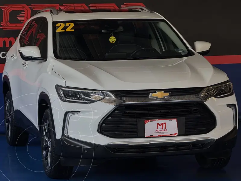Foto Chevrolet Tracker Premier Aut usado (2022) color Blanco financiado en mensualidades(enganche $61,980)