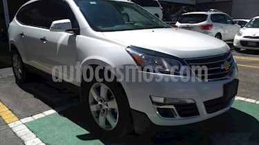 foto Chevrolet Traverse 5p LT V6/3.6 Aut 7/Pas usado (2017) color Blanco precio $390,000