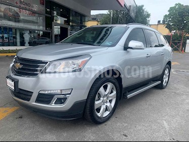 Chevrolet Traverse LT 7 Pasajeros usado (2017) color Plata precio $425,000