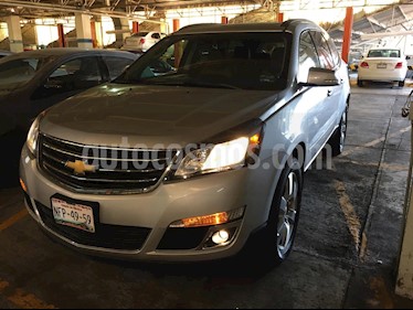 foto Chevrolet Traverse LT 7 Pasajeros usado (2017) color Plata Brillante precio $382,000