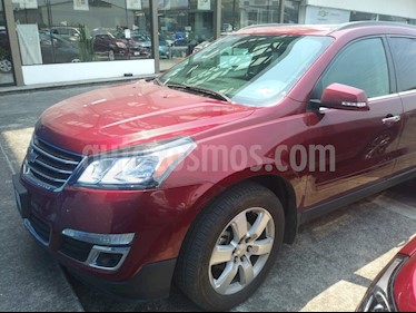 foto Chevrolet Traverse LT 7 Pasajeros usado (2017) color Rojo Tinto precio $335,000