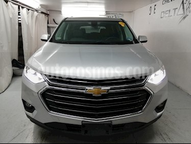 Chevrolet Traverse LT 7 Pasajeros usado (2020) color Plata Brillante precio $699,000