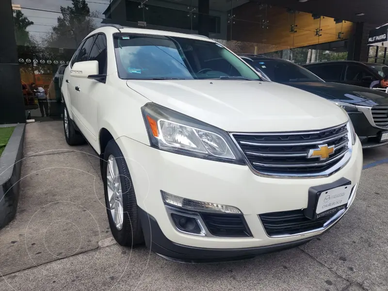 Foto Chevrolet Traverse LT Piel usado (2016) color Blanco financiado en mensualidades(enganche $53,000 mensualidades desde $7,537)