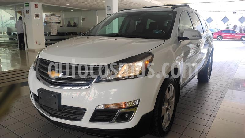 Chevrolet Traverse LT 7 Pasajeros usado (2016) color Blanco Diamante precio $331,400