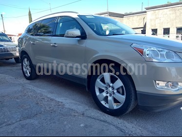 Chevrolet Traverse LT Piel usado (2010) color Champagne precio $175,000