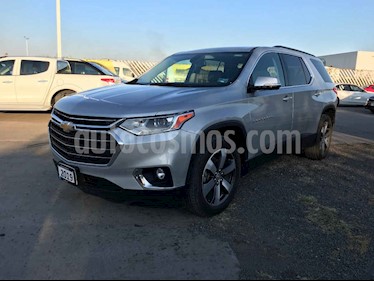 Chevrolet Traverse 5p LT V6/3.6 Aut 7/Pas usado (2019) color Plata precio $509,900